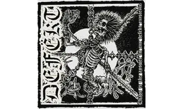 D​ë​fekt vs M​ö​l​ä​r - st